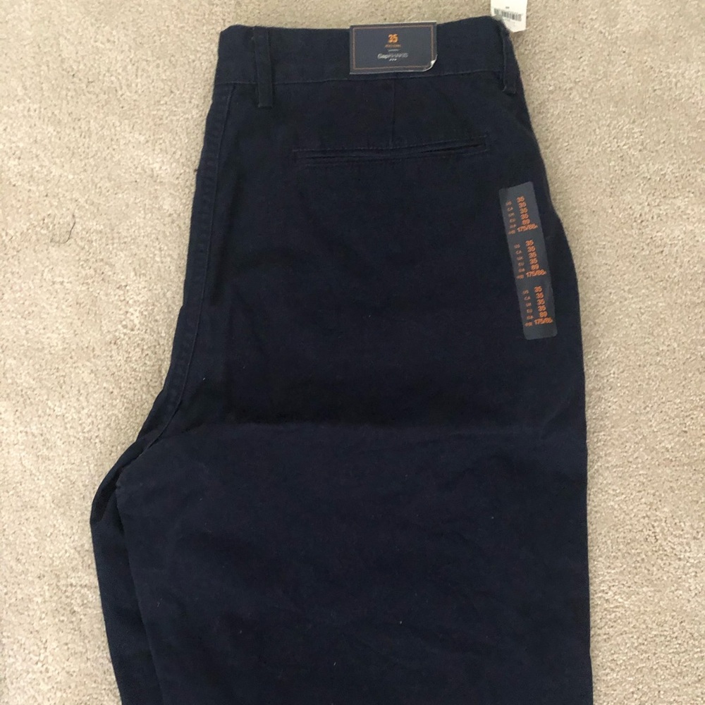 Brand new men’s Gap shorts